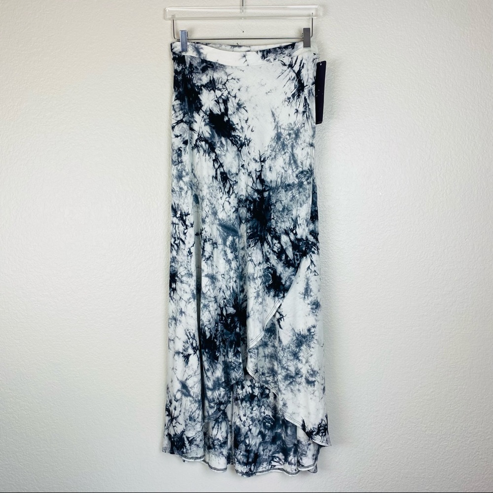 NWT Dantelle Wrap Tye-Dye Hi Low Skirt Size L